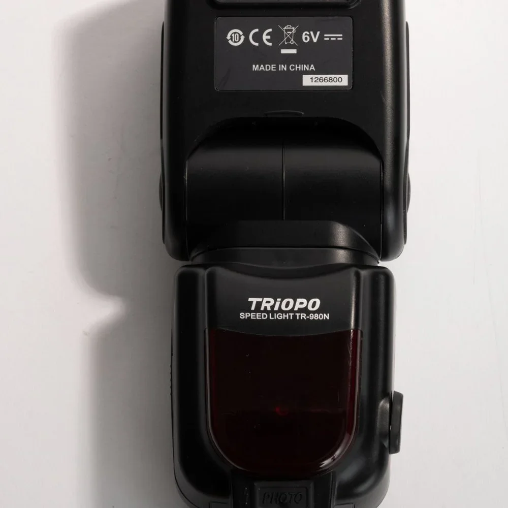 TRIOPO Speedlight